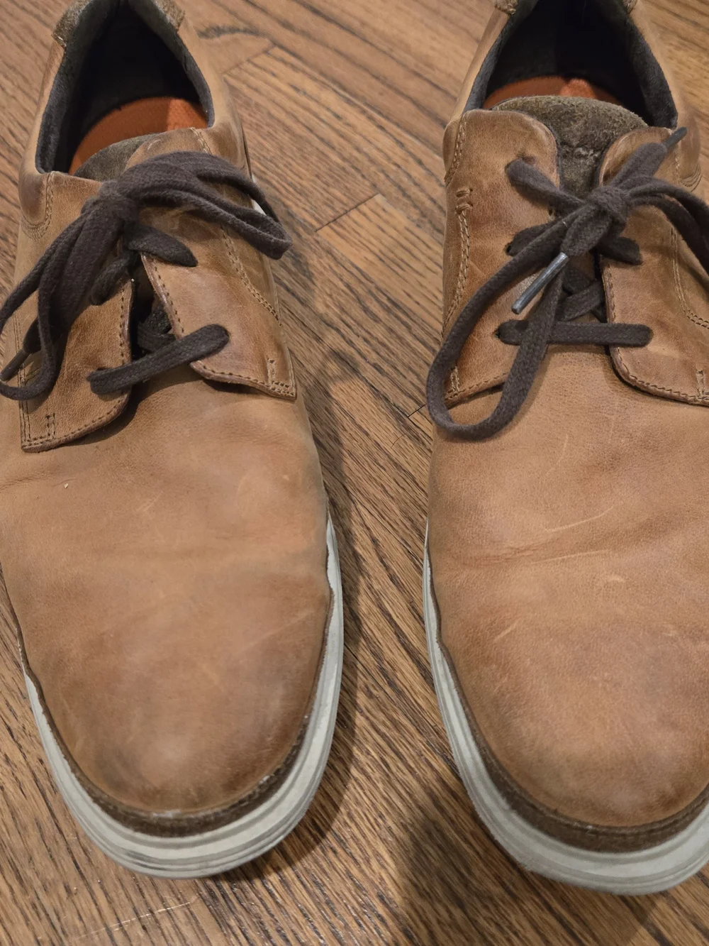 **4 Items for $15** Rockport Tan Brown Leather Chukka Sneakers